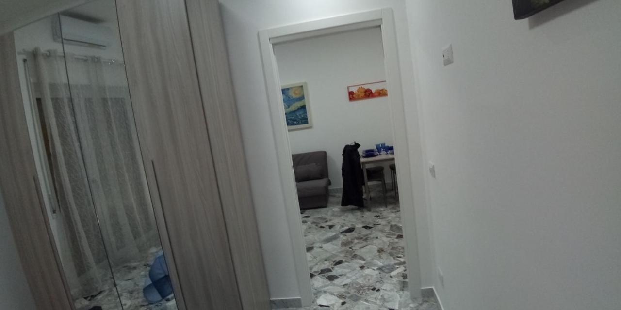 Station Suite Bari Exterior photo