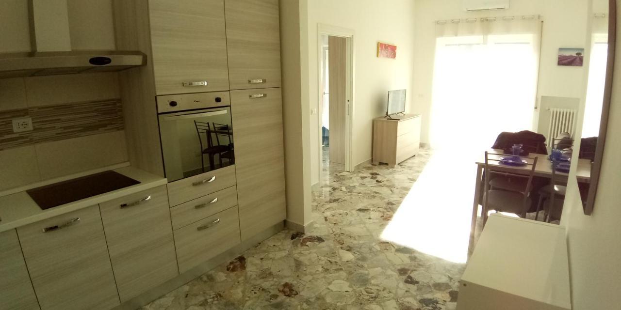 Station Suite Bari Exterior photo
