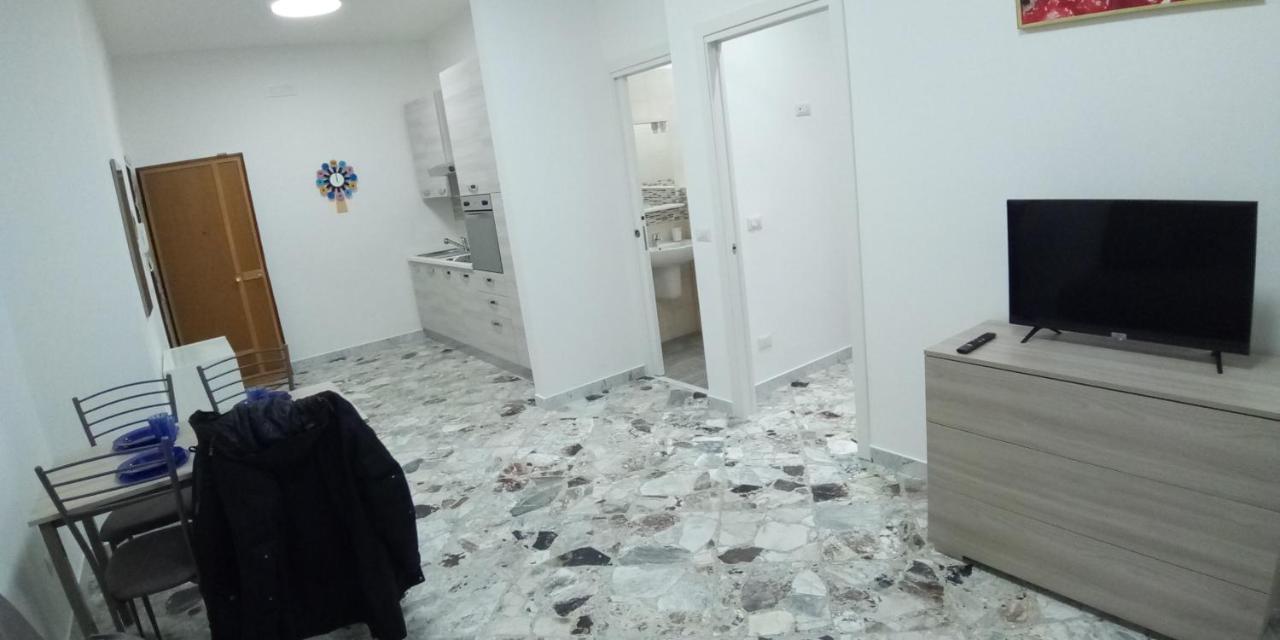 Station Suite Bari Exterior photo